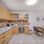 아파트 Budget Friendly In Swieqi - 10 Minutes Walk To Paceville & The